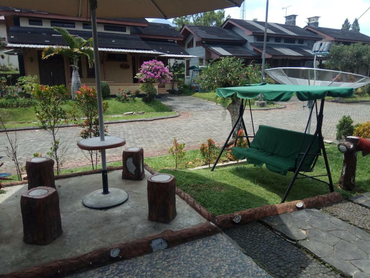 Vila Kota Bunga Private Pool Puncak Exteriér fotografie